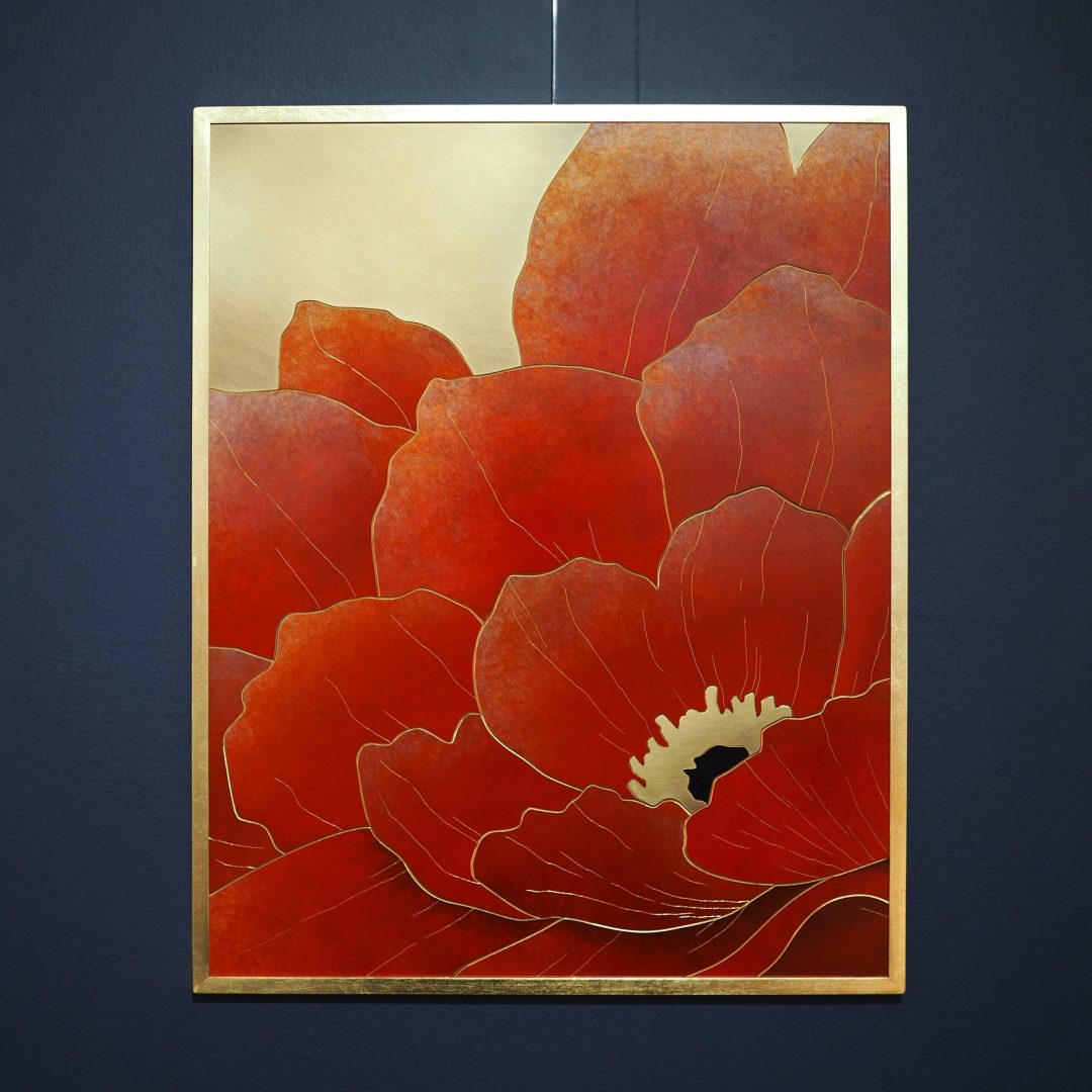 Tableau sur laiton, fleurs , patine sur métal, Ryo Hikosaka 