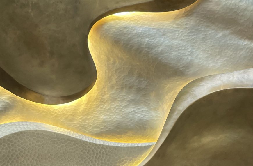 Cartier Tokyo Dinanderie Ryo Hikosaka art contemporain luminaire