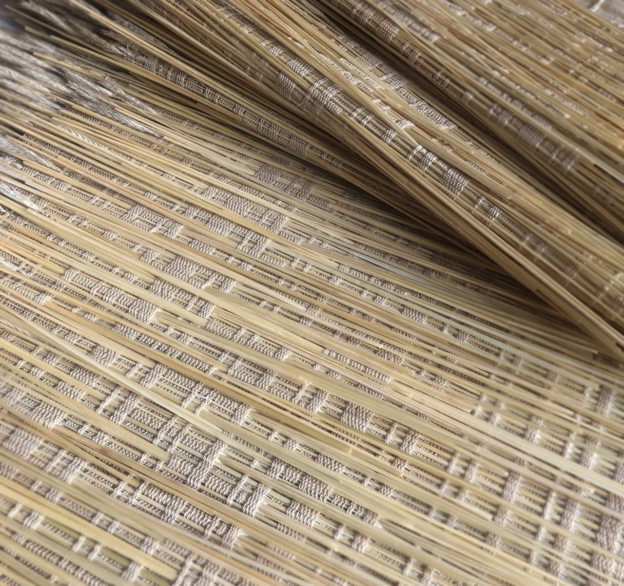 tissage, Stéphanie Lacoste, paille, tisserande, art contemporain