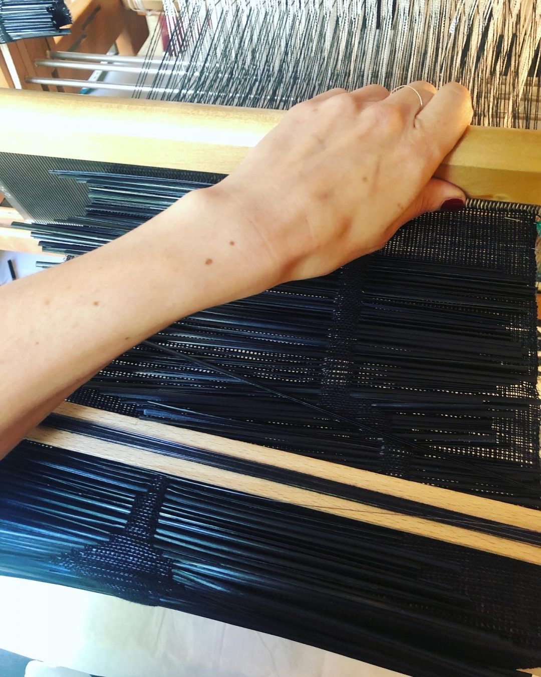 tissage à la main Stéphanie Lacoste, tisserande contemporaine